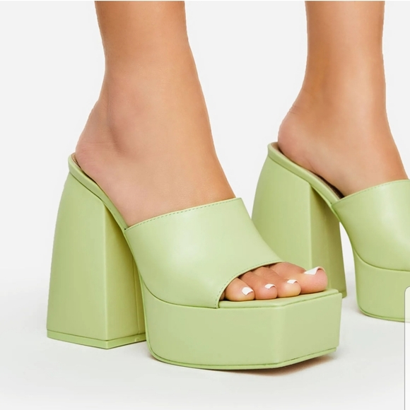 🚨LAST ONE// light Green chunky mule platform - Picture 3 of 12